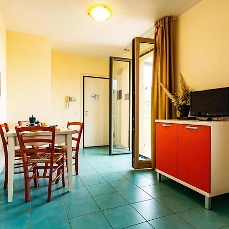 Apartment La Pergola Al 5 *